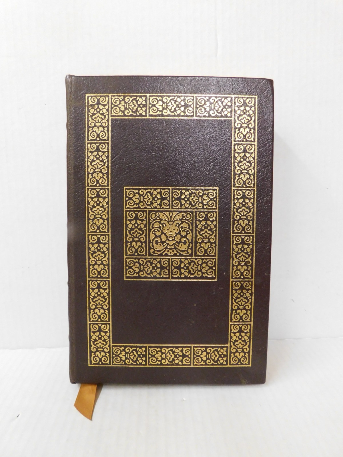 Favorite Folktales From Around the World Edited by Jane Yolen 1986 Easton Press