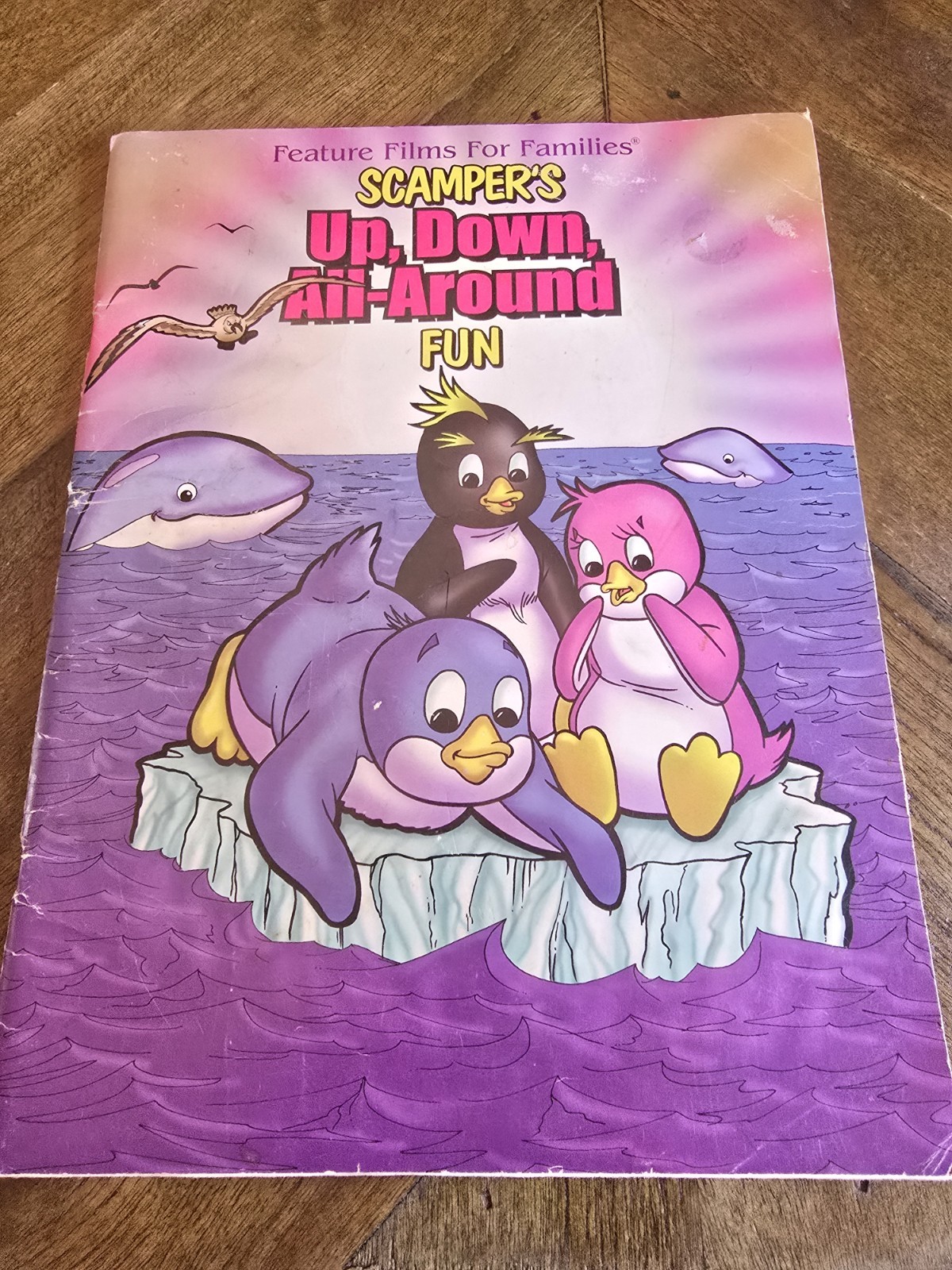 Feature Films For Families Scamper’s Up, Down Fun Book PB Illustrated 2000 Used