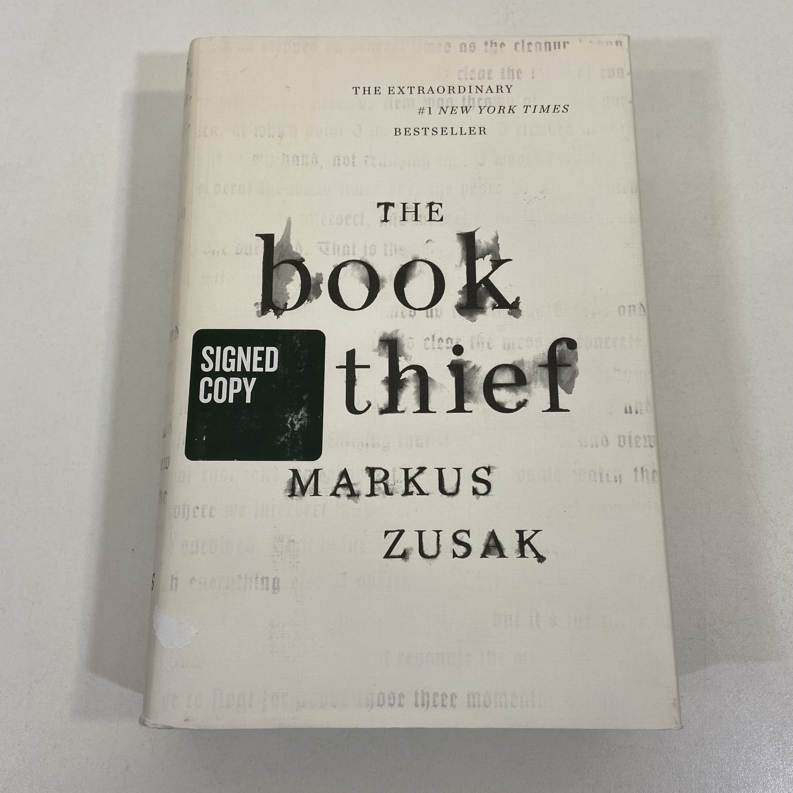 Markus Zusak Book Thief B&N Exclusive 1st Anniversary Edition SIGNED 2016 HCDJ