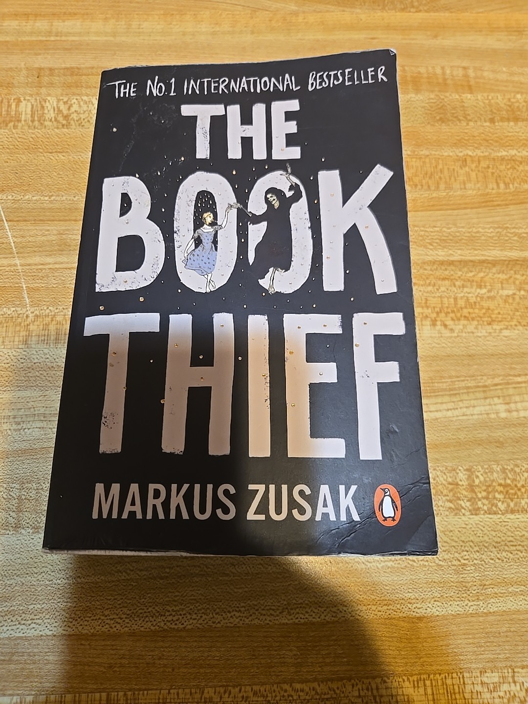 The Book Thief – Paperback By ZUSAK,MARKUS