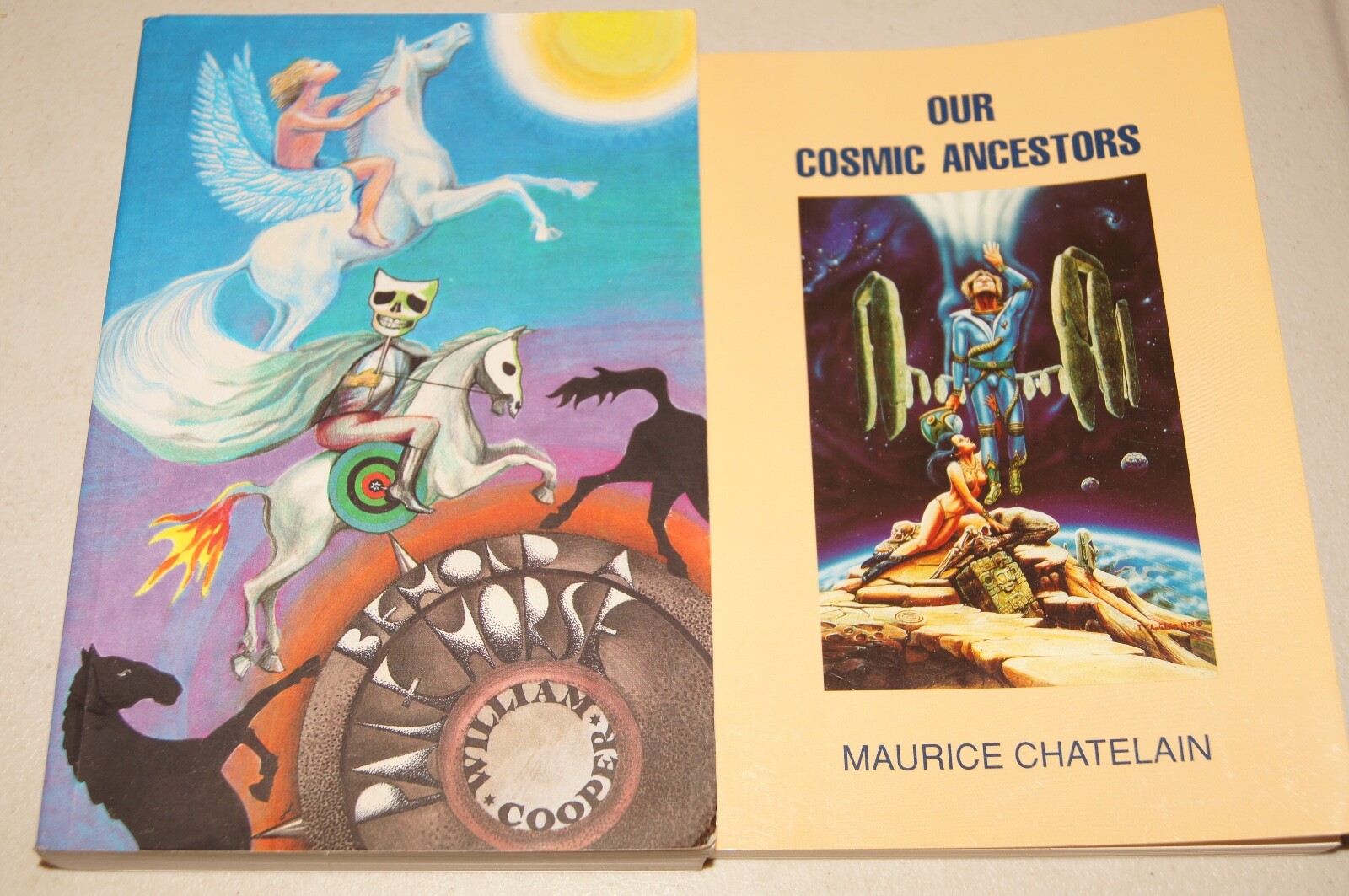 Behold a Pale Horse William Cooper 1991 500p Unrevised Protocol Zion Cosmic UFOs