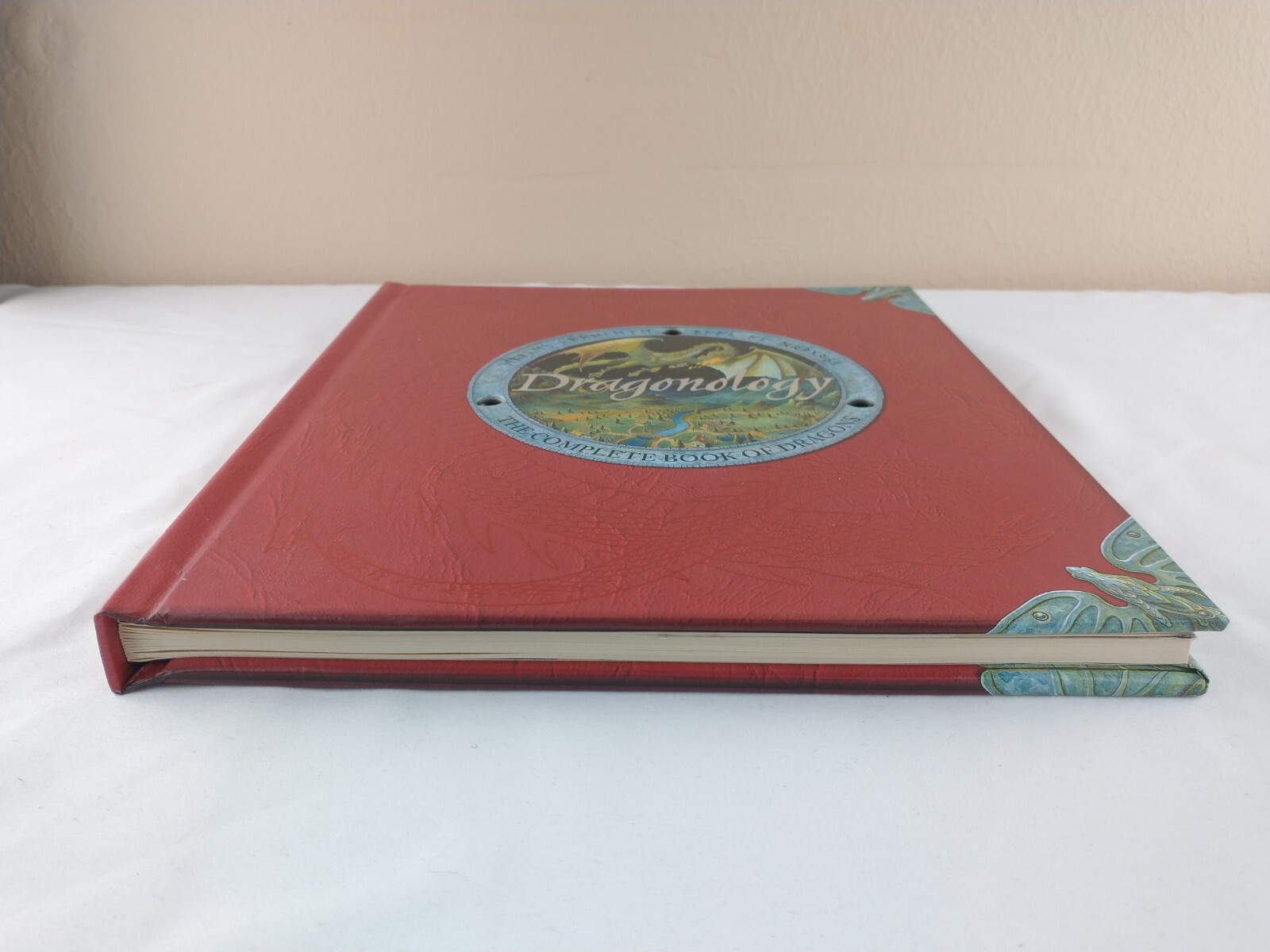 Ologies Ser.: Dragonology : The Complete Book of Dragons by Ernest Drake (2003,