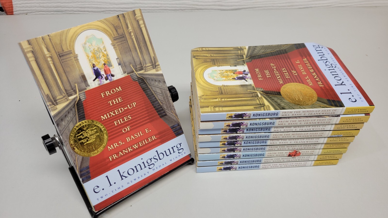 Guided Reading Lot of 10 From the Mixed-Up Files of Mrs. Basil E. Frankweiler