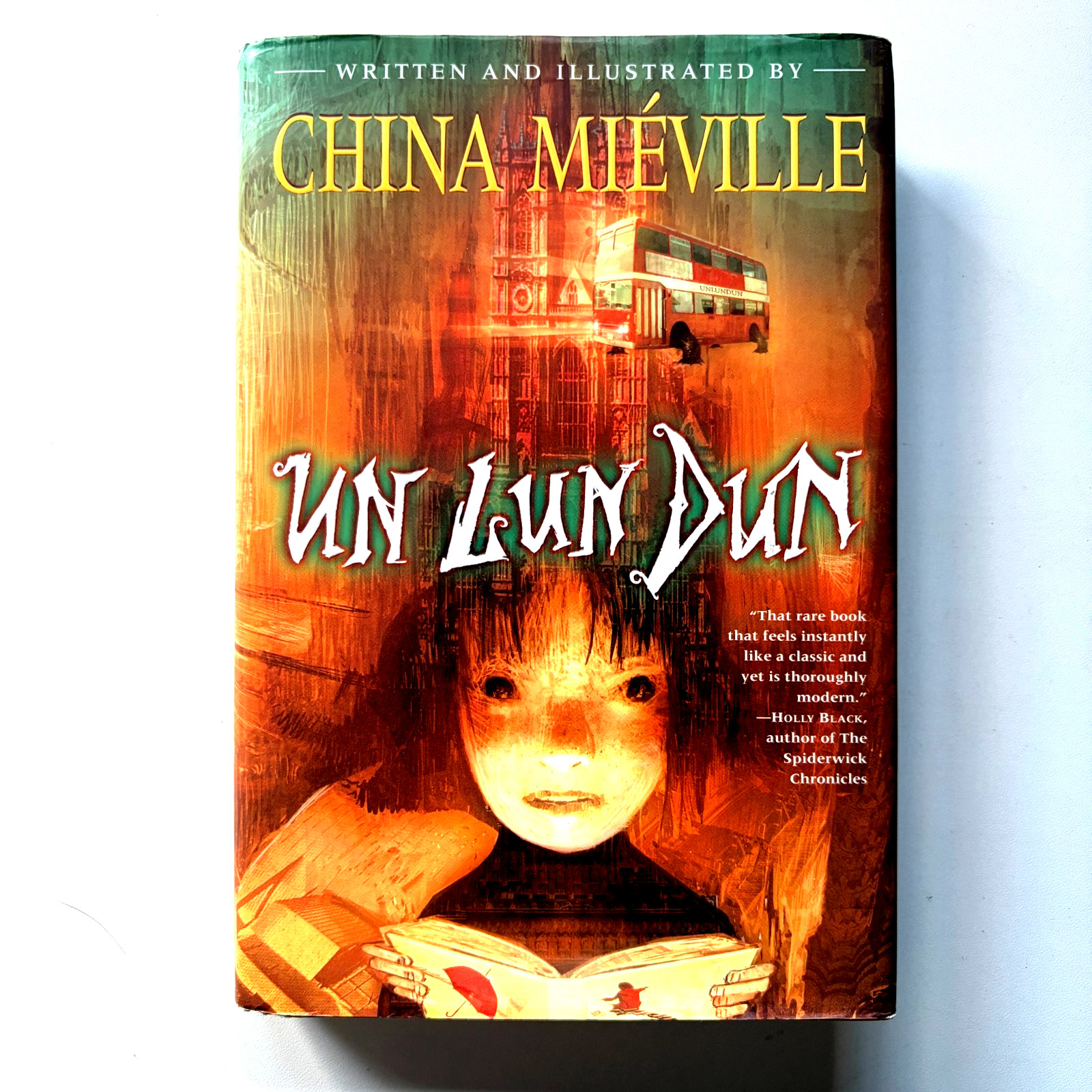 Un Lun Dun China Miéville Hardcover 2007 Del Rey Fantasy Novel Like New