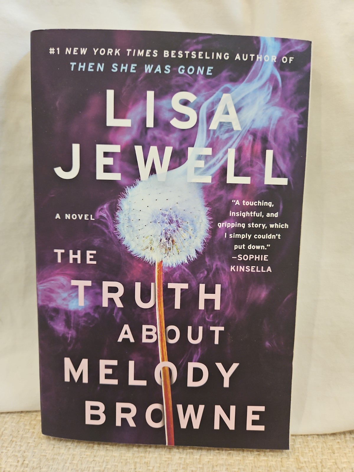 Truth about Melody Browne : A Novel by Lisa Jewell (2022, Trade Paperback)