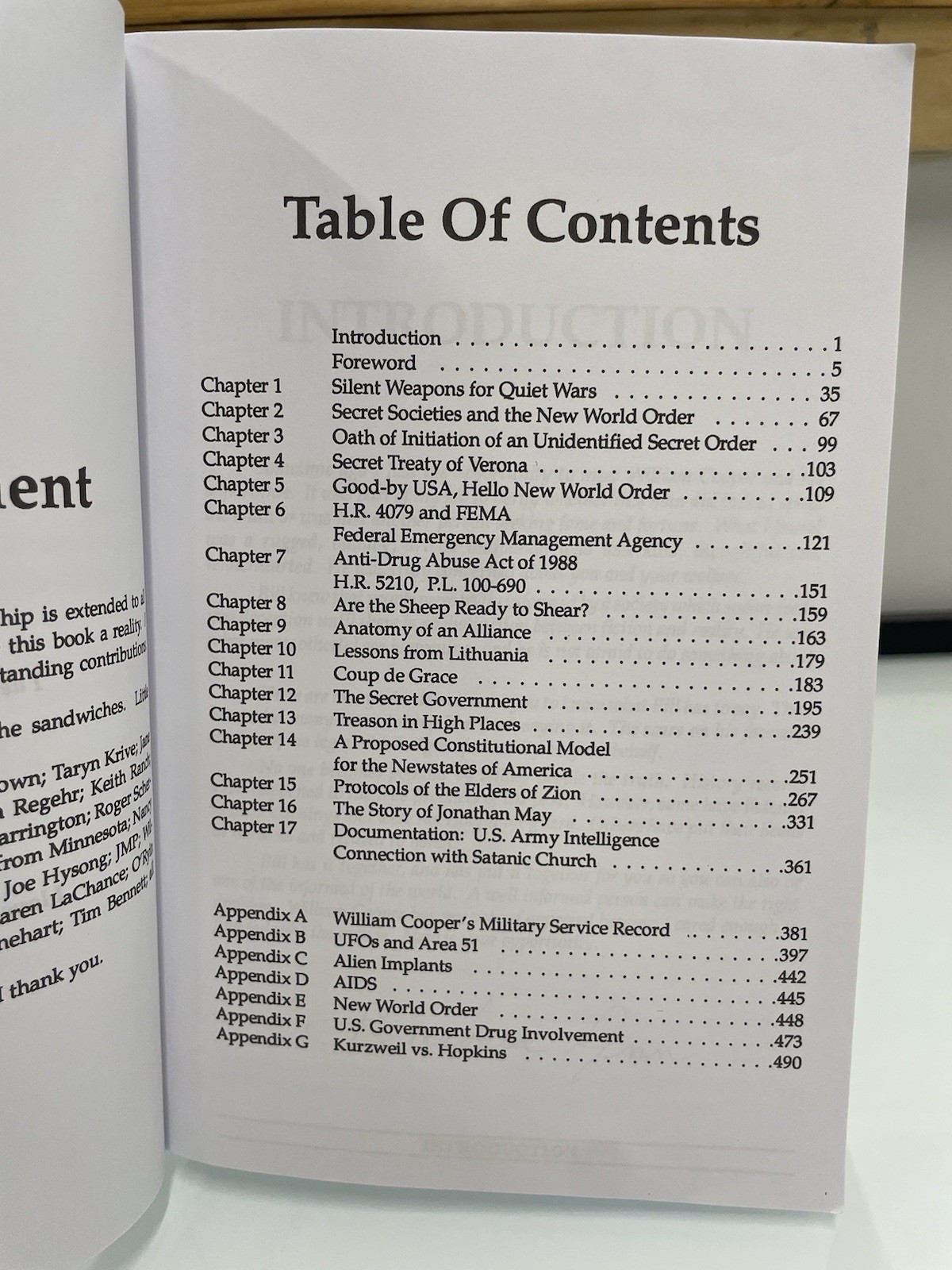 Behold a Pale Horse by William Cooper, 534 Pages Elders of Zion Conspiracy Book